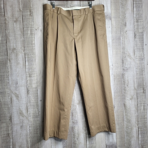 L.L Bean Dress Pants. 100% Cotton. Size 37. Item # 0KGD4 - Picture 1 of 11